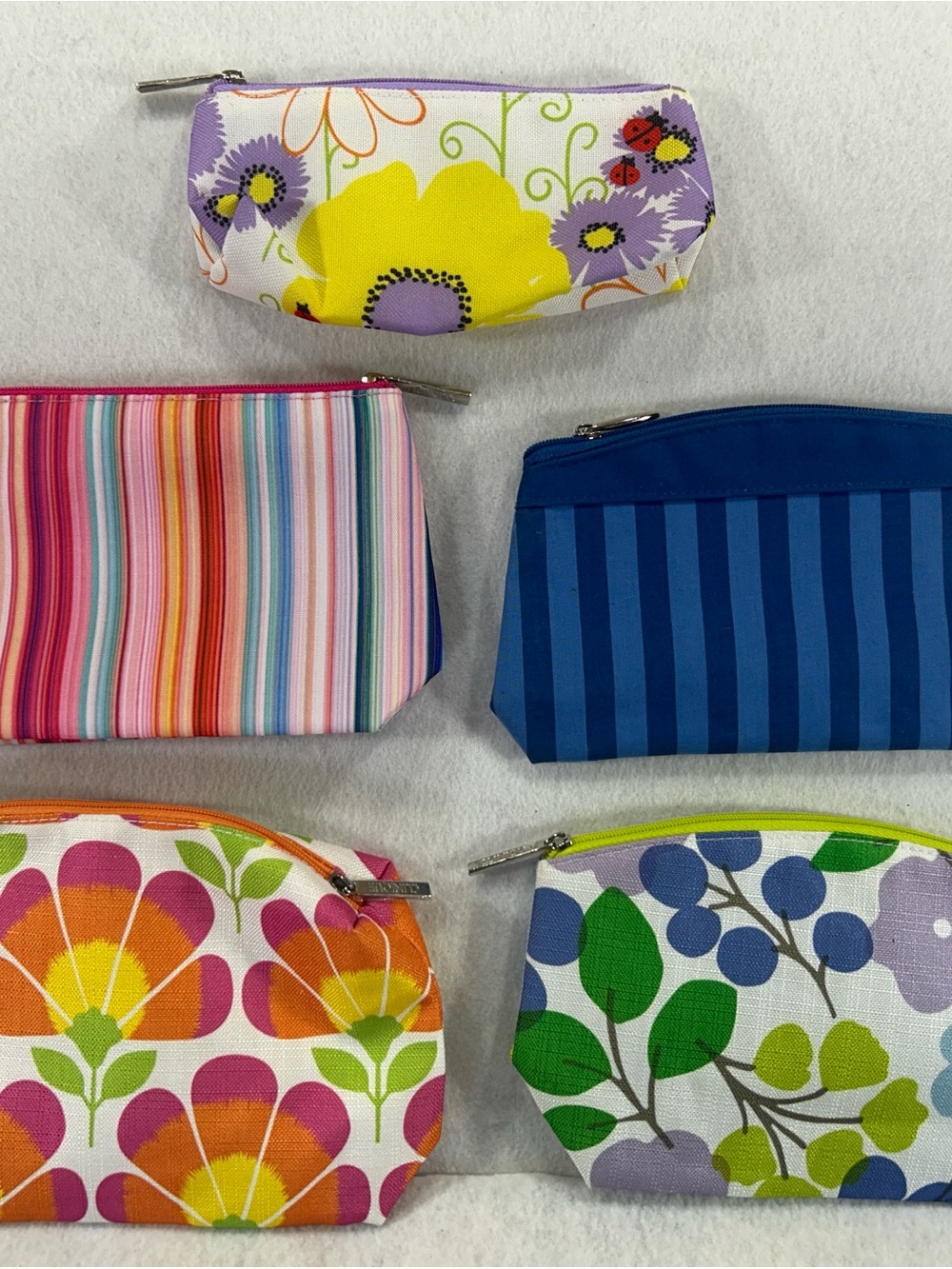 Clinique Cosmetic Makeup Bags Lot of 5 Floral Striped Colorful Zip Pouches